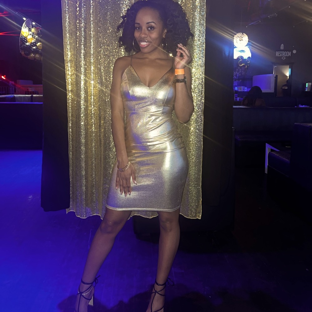 Women’s Small Gold Spandex MIDI dress